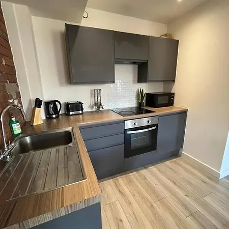 K Suites - 320 Conditioning House Bradford (West Yorkshire)