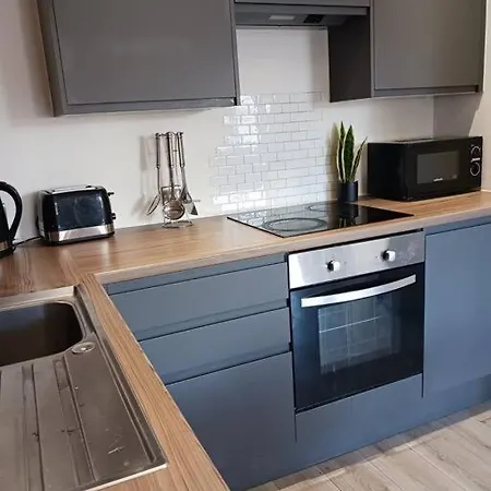 K Suites - 320 Conditioning House